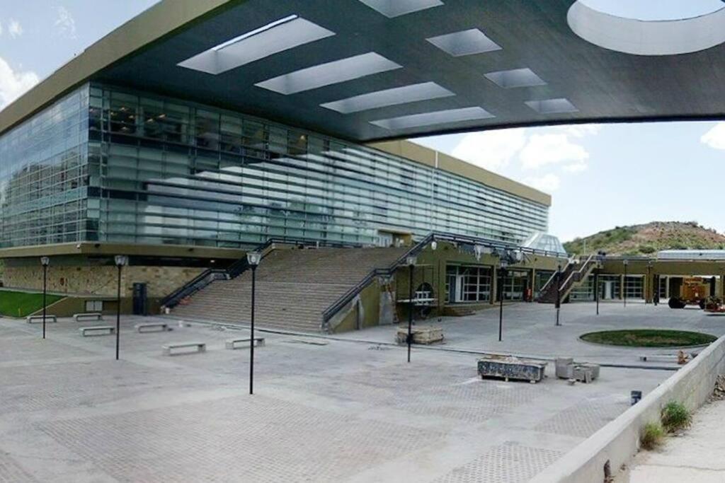 Ubicacion Ideal En Ciudad De Neuquen. Neuquén Exterior photo